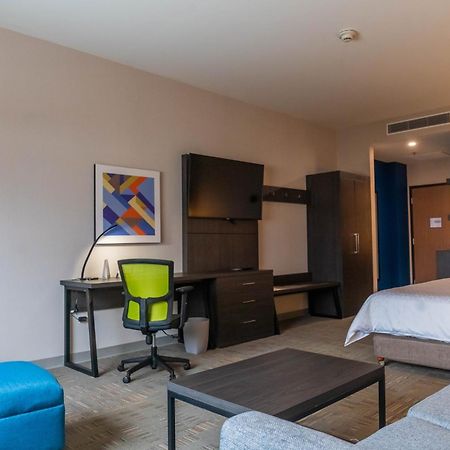 Holiday Inn Express & Suites - Tijuana Otay By Ihg Exterior foto